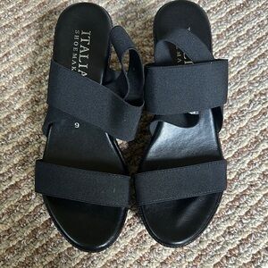 Italian Shoemakers Black Sandals Minimalist Comfort